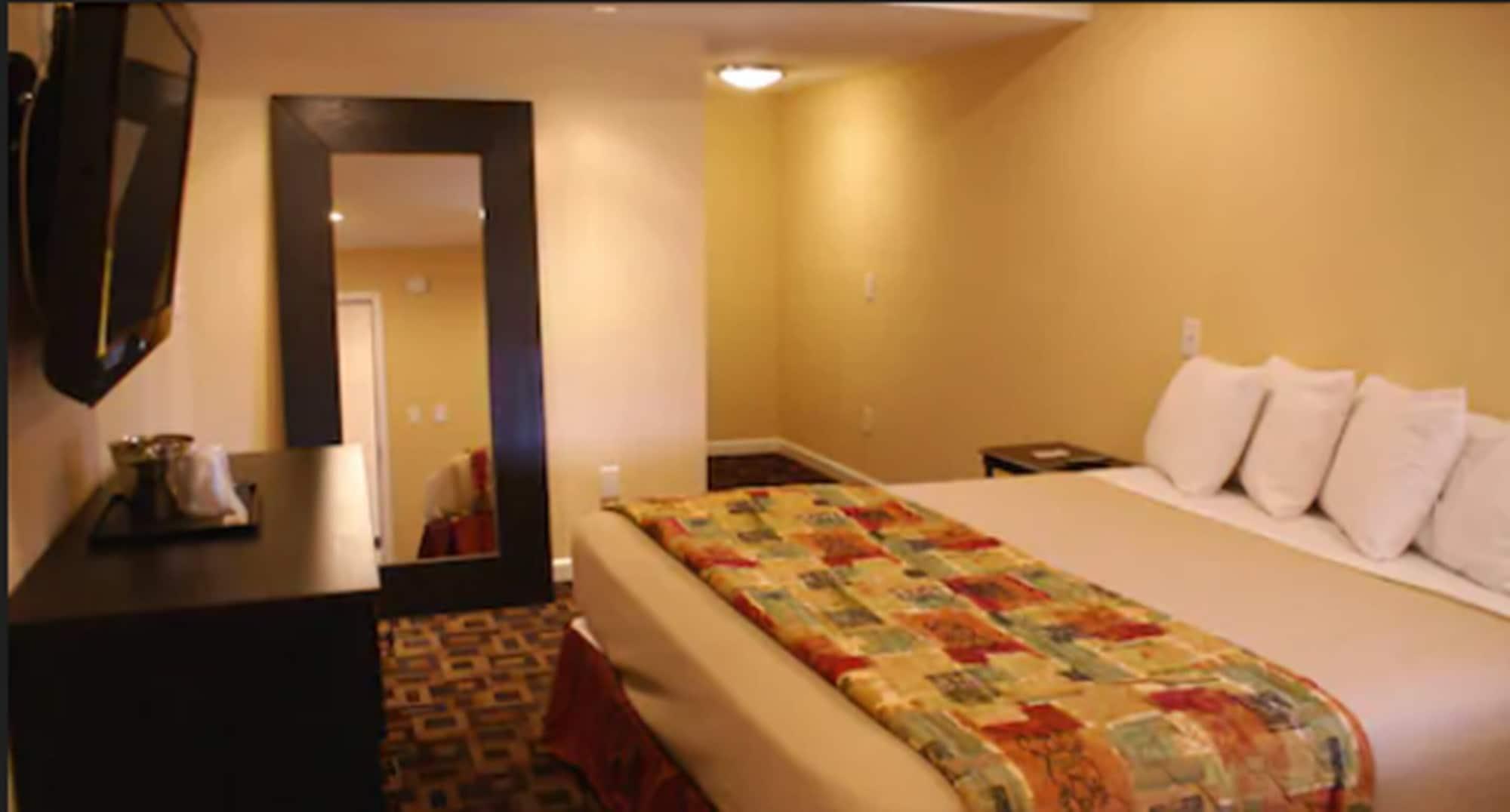 Relax Inn & Suites エル・ケイジョン エクステリア 写真